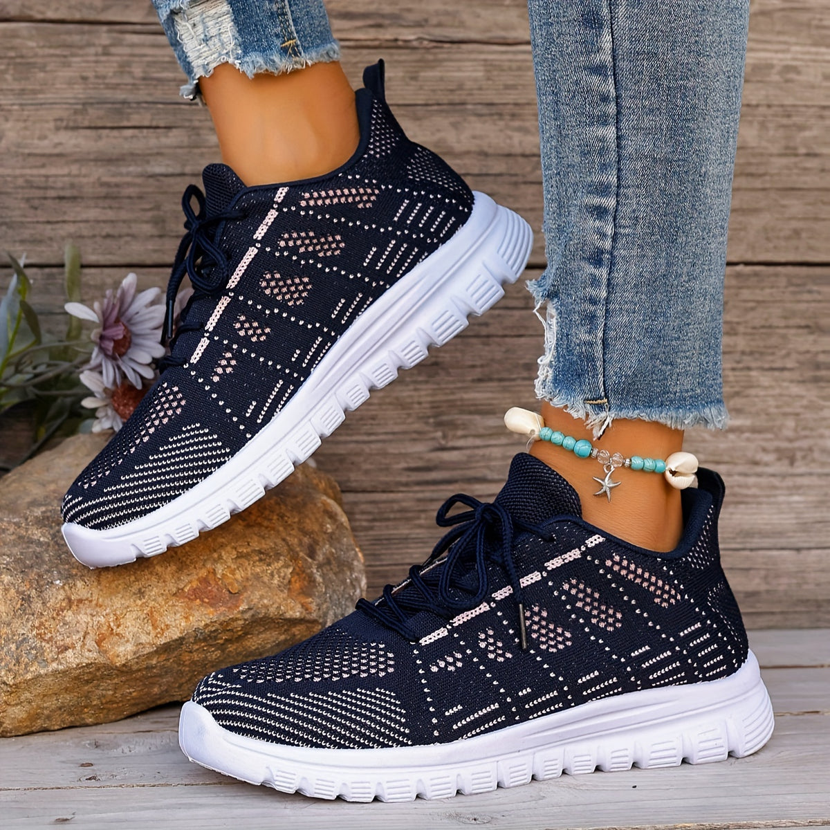 Women's Lightweight Breathable Running Shoes Comfortable Outdoor Sneakers