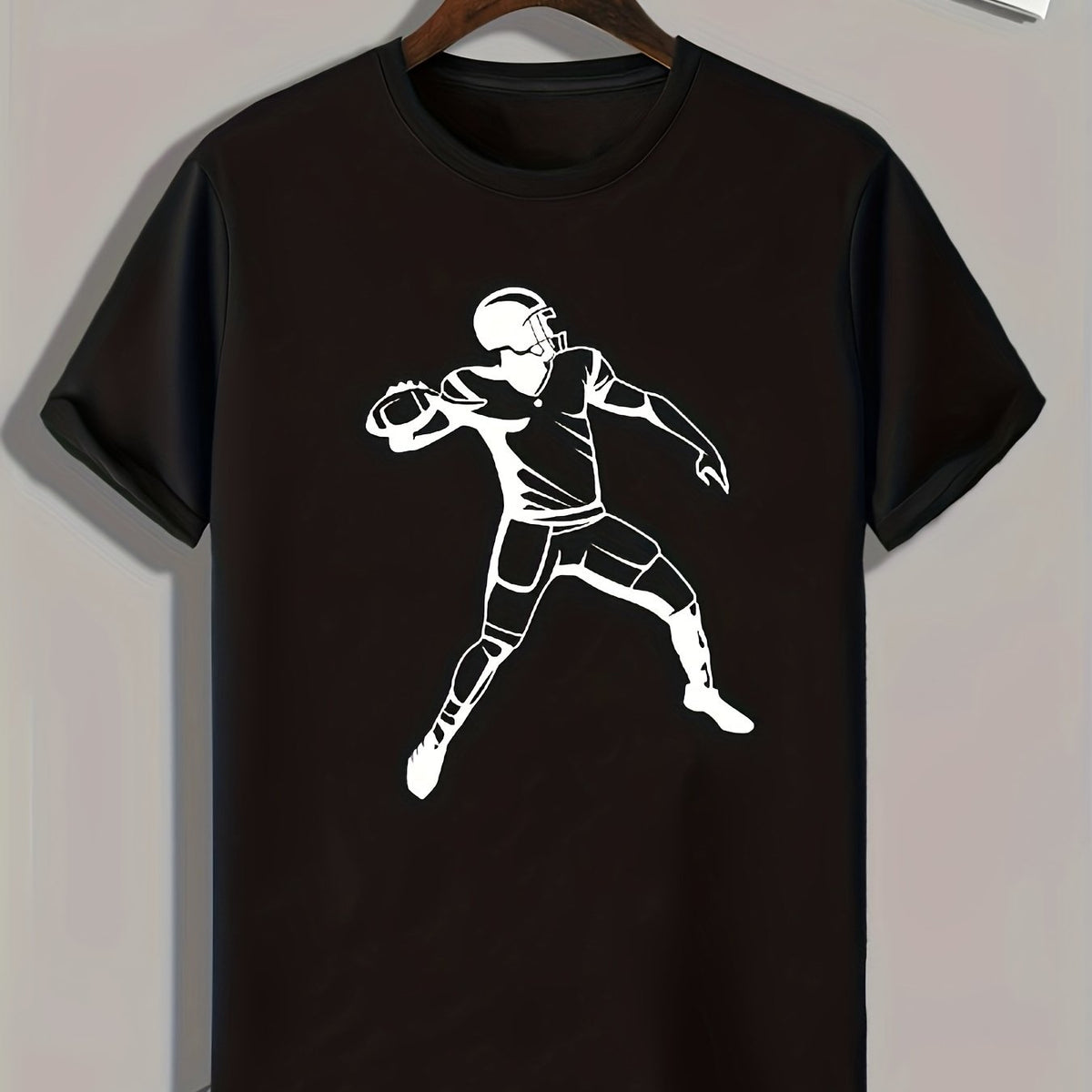 Football Player Pattern Print Men's Comfy Sports T shirt Graphic Tee