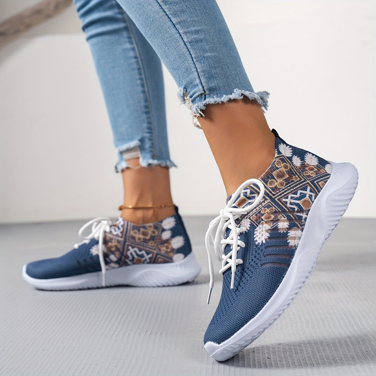 Ethnic Print Mesh Lightweight Flying Woven Shoes Casual Running Shoes