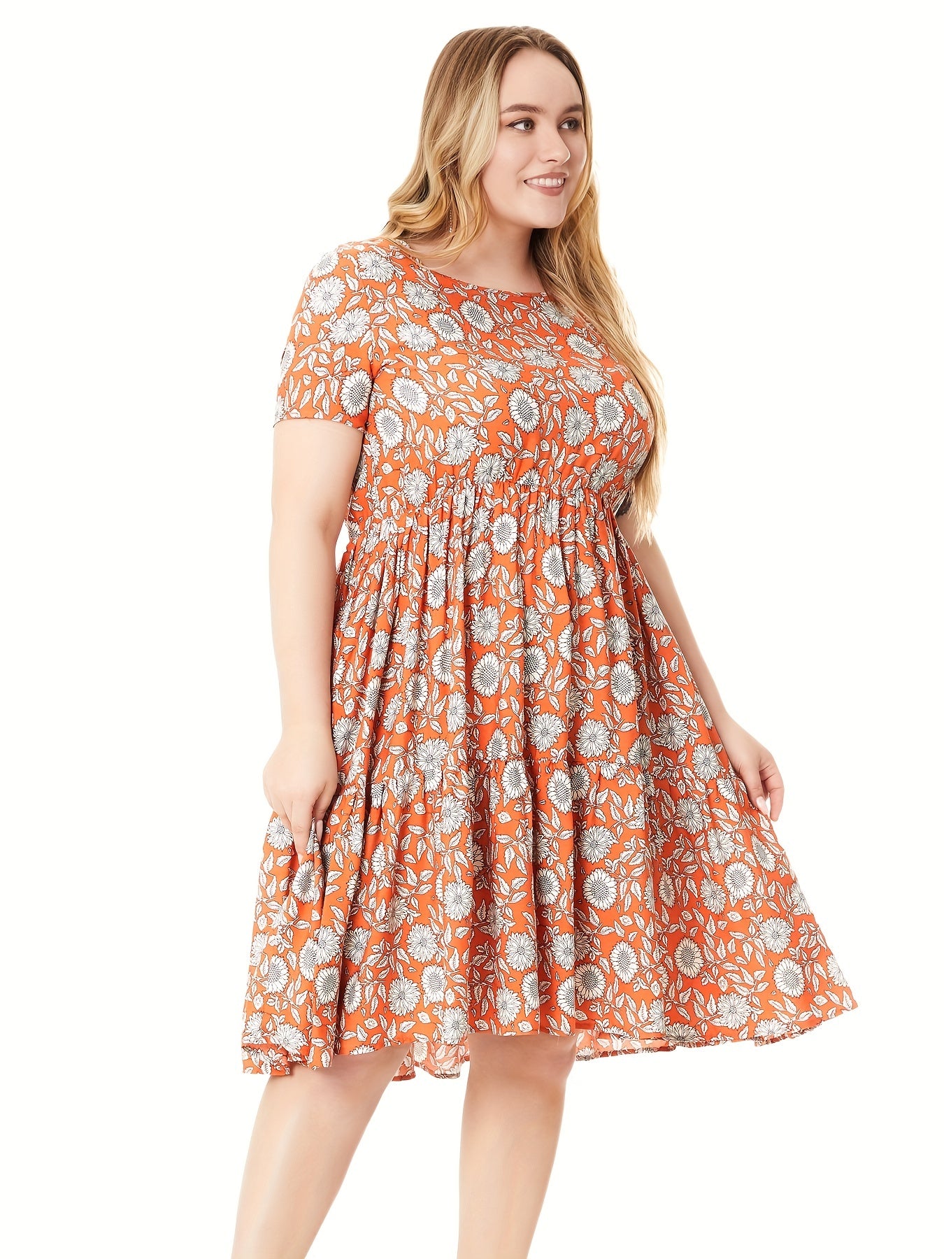 Plus Size Floral Print Short Sleeve Round Neck Ruched Smock Dress