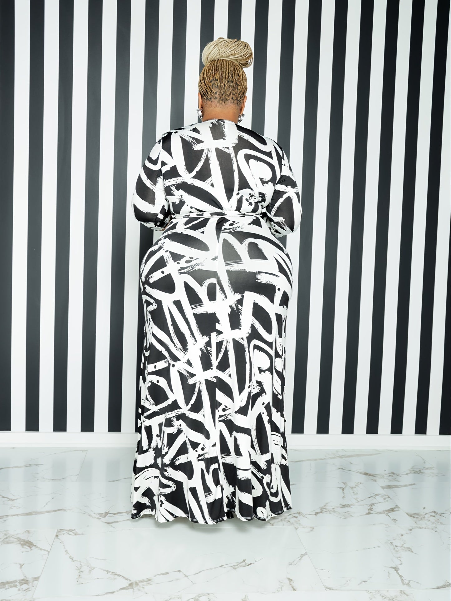  Graffiti Print 3/4 Sleeve Maxi Dress With Belt