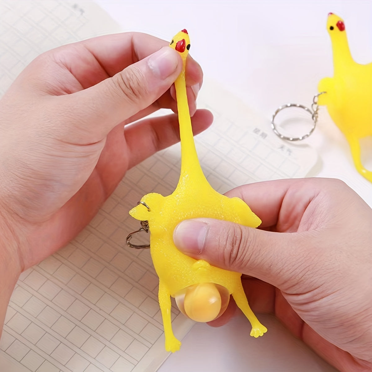 Creative Venting Chicken Laying Keychain