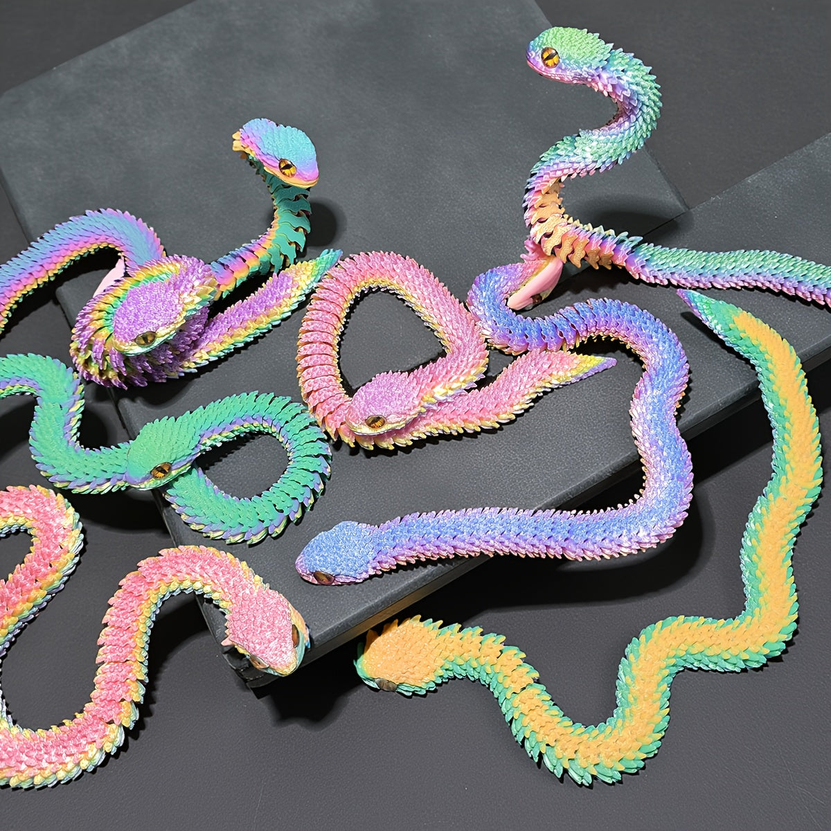3D Printed Gradient Snake Toy with Movable Joints - ADHD Aid
