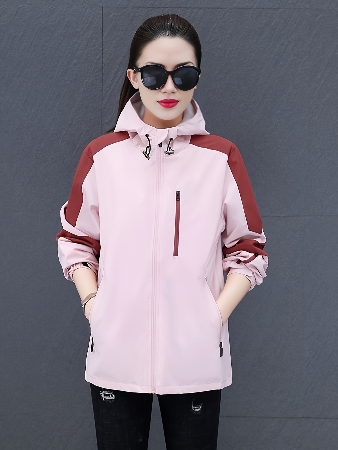 Women's Outdoor Block Sports Jacket Zipper Pockets Waterproof & Breathable