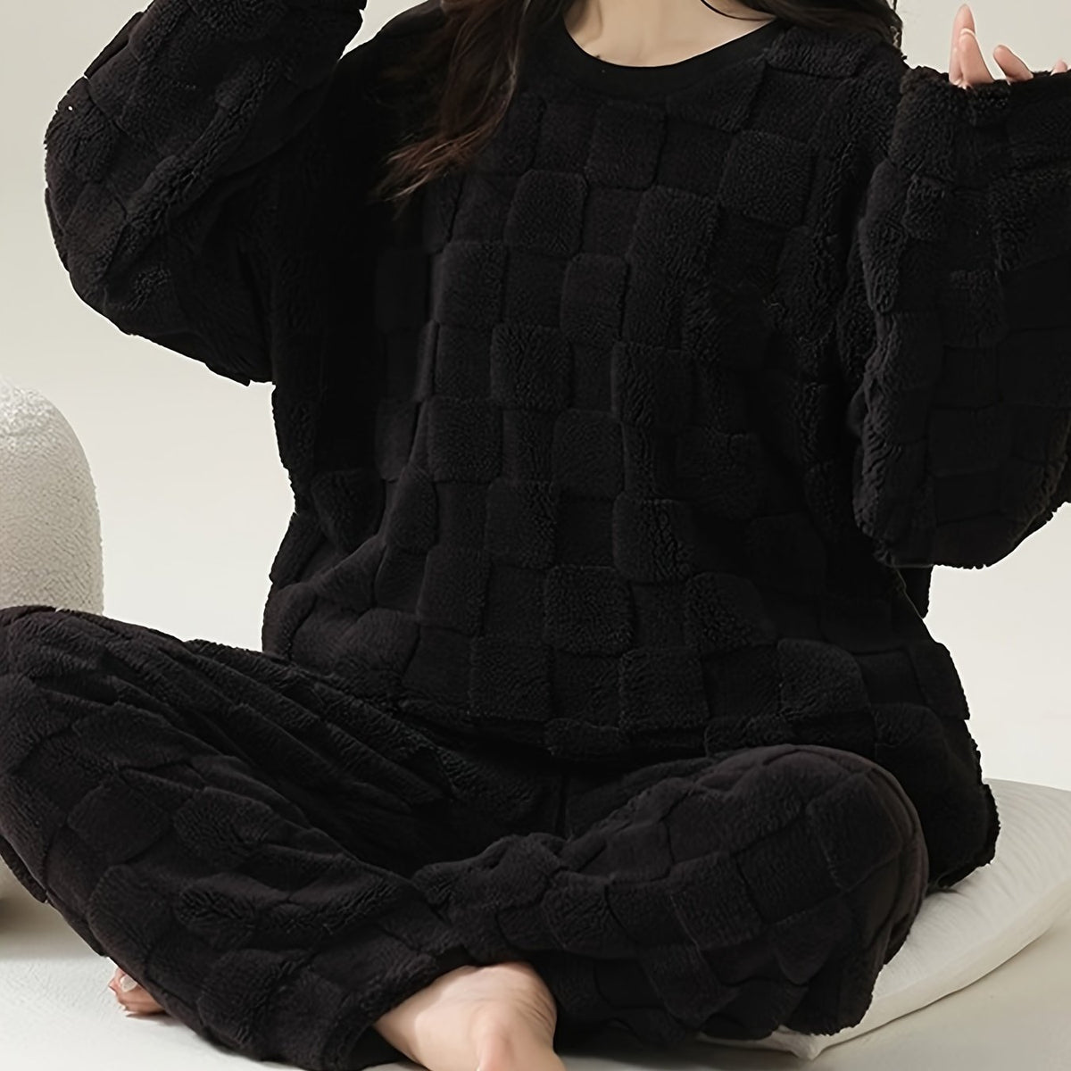 Solid Fuzzy Lounge Set Crew Neck Top & Pants Women's Loungewear