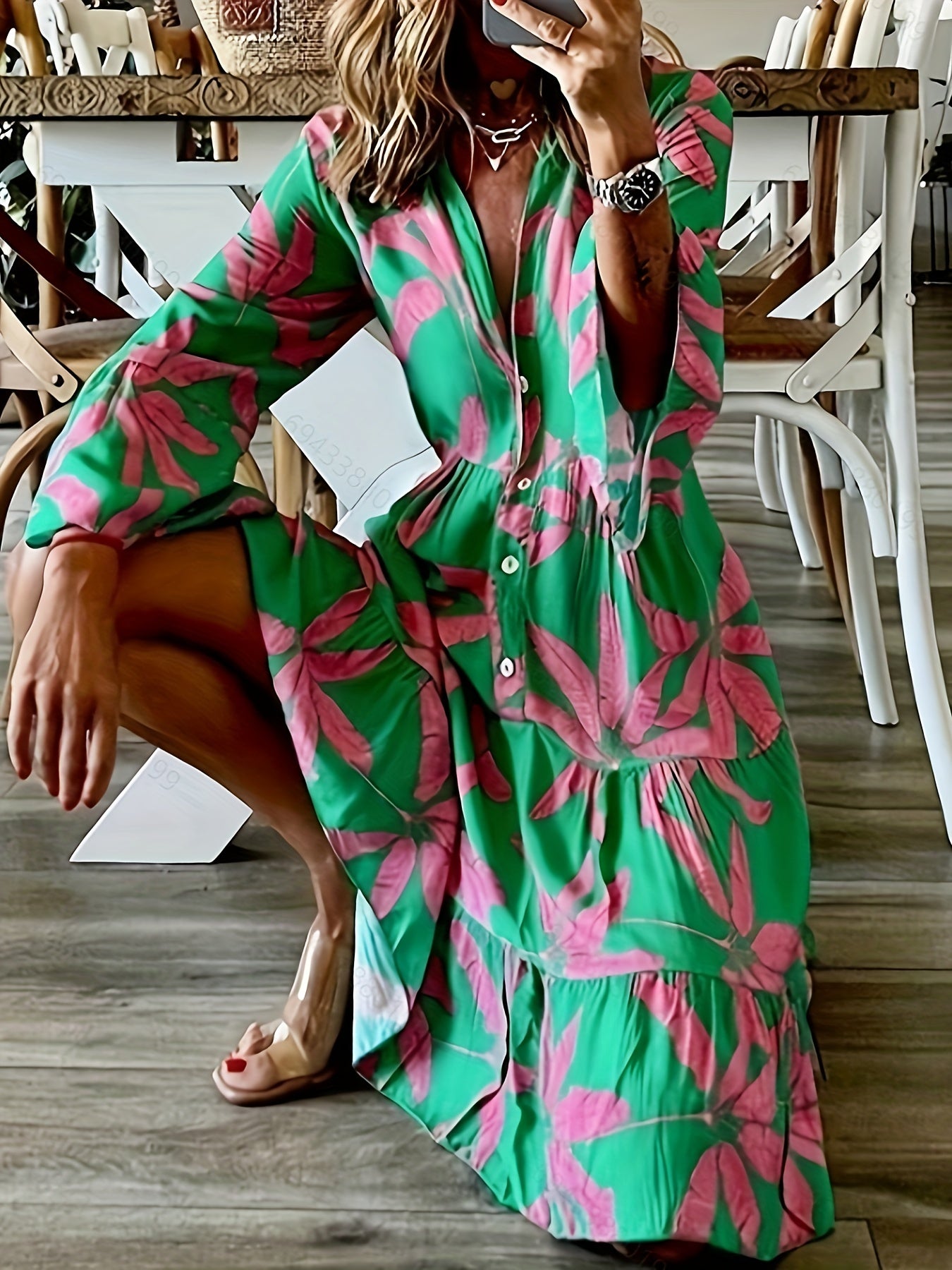  Floral Print Bell Sleeve V Neck Smock Dress