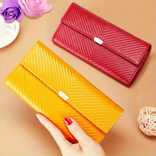 Women's Leather Wallet Large Capacity Clutch Snap Closure Multifunct