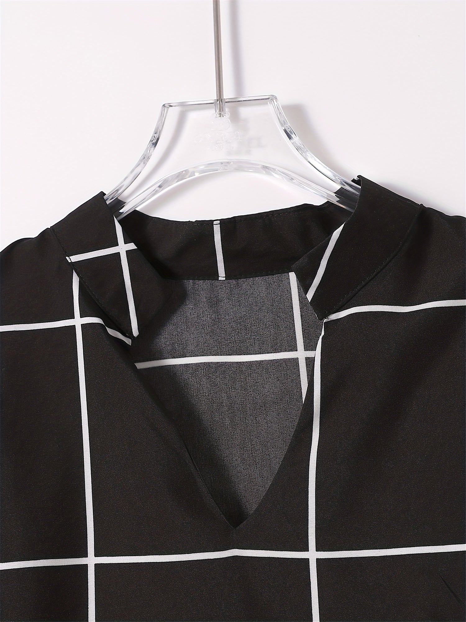  Grid Print Long Sleeve Blouse