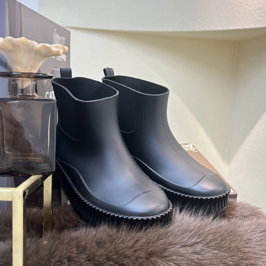 Women's Waterproof Rain Boots Outdoor Work Garden