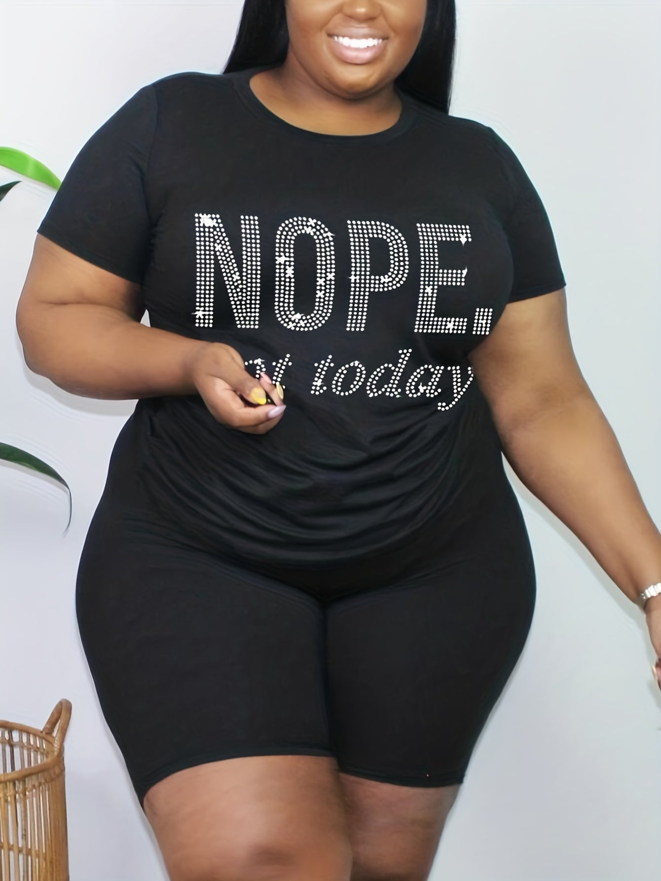 Women's Letter Print Crop Top & Shorts Set