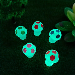 10pcs Glow In Dark Mushroom Resin Decor Fairy Garden Accessories