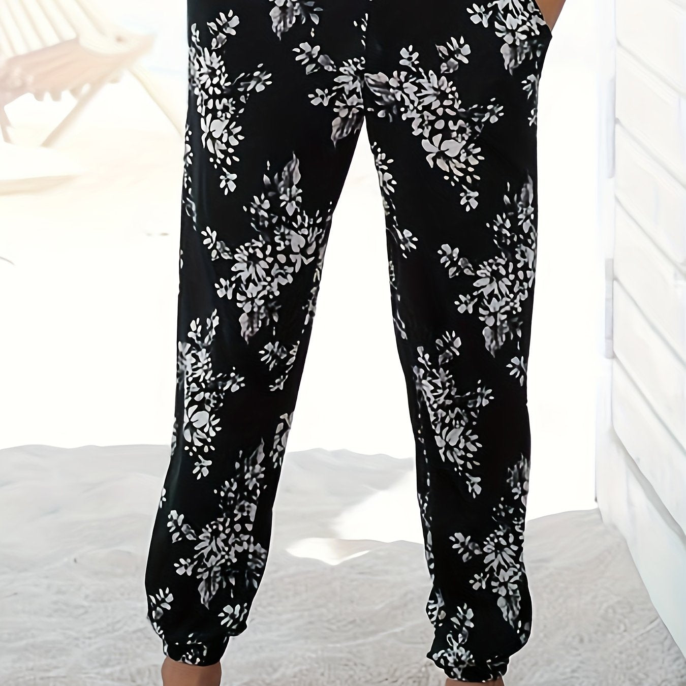 Women's Plus Floral Print Elastic Waist Joggers With Pockets