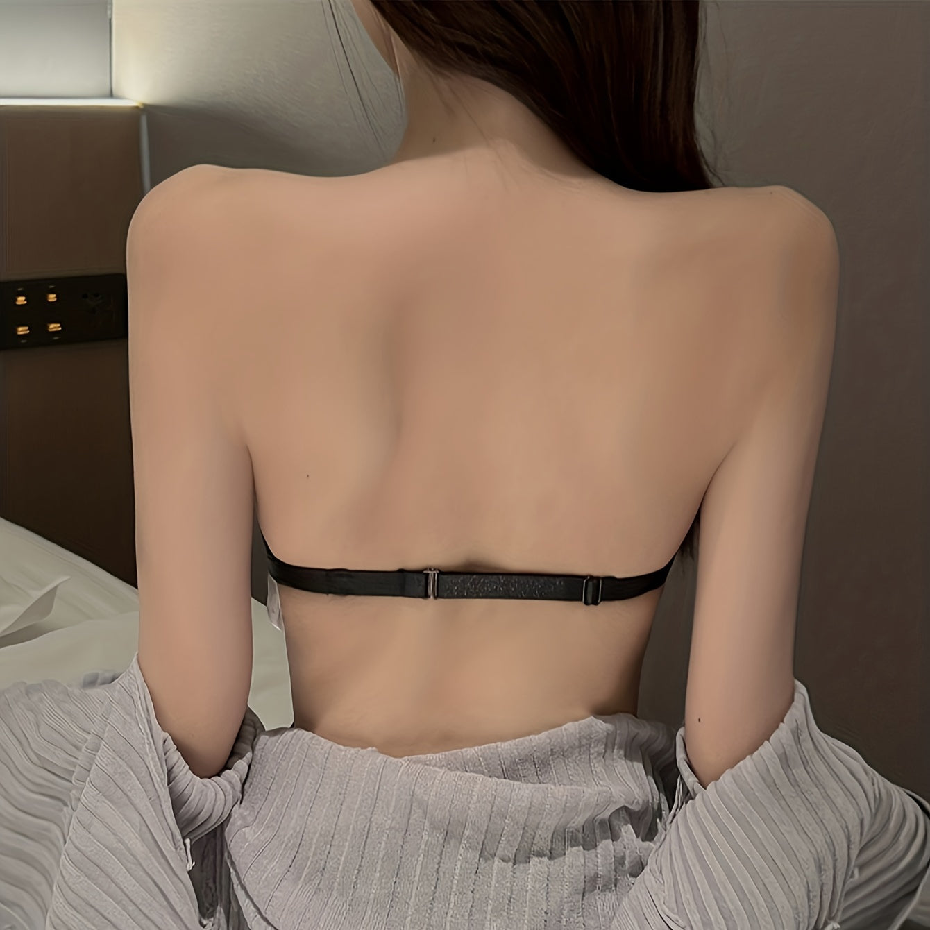 Strapless Push Up Bra Front Buckle T Shirt Bra