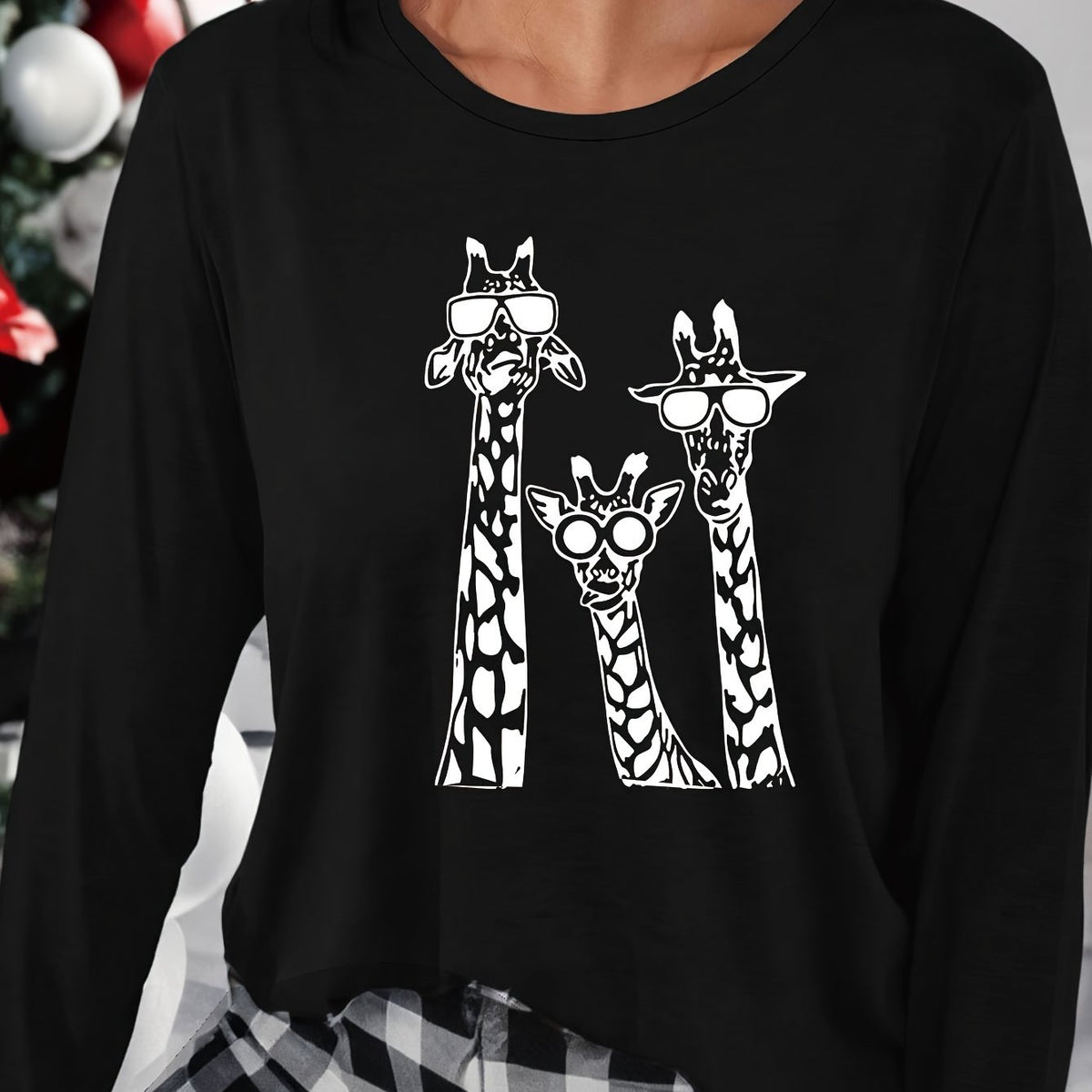 Giraffes Print Lounge Tops Long Sleeve Crew Neck Top