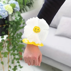 5pcs Happy Face Egg Flowers Wrist Balloon Party Decor