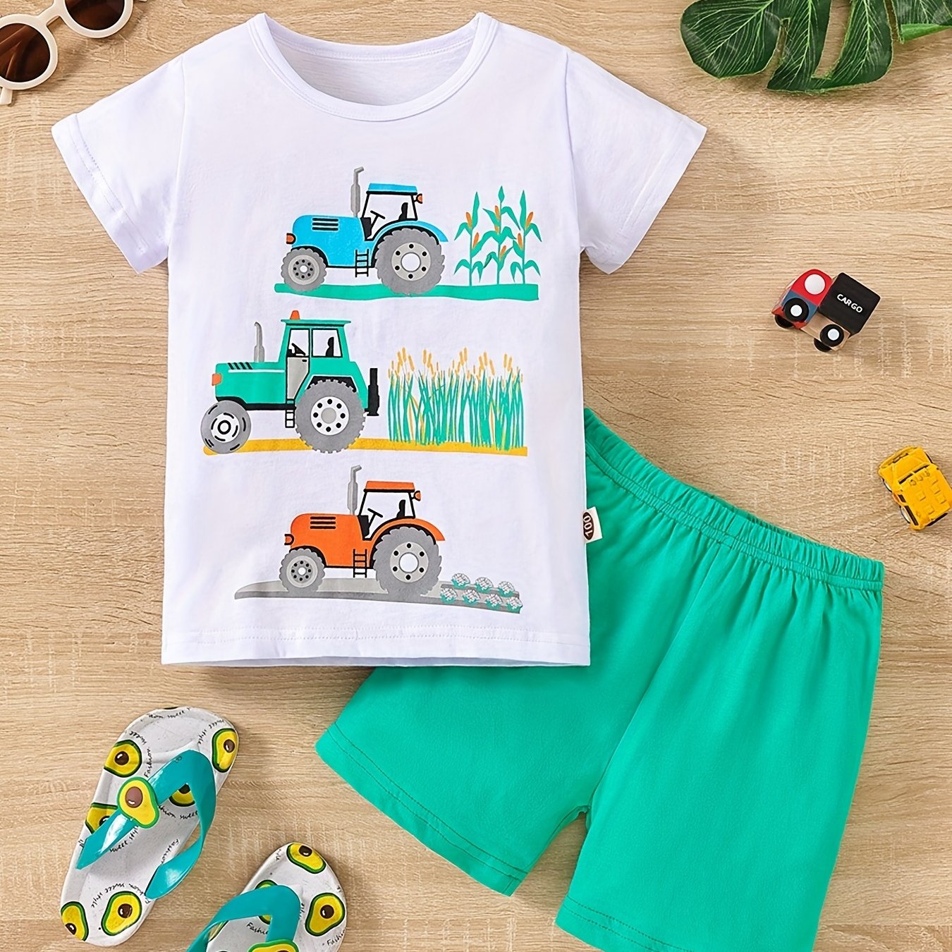 Boys Tractors Print T-shirt & Shorts Summer Outfit