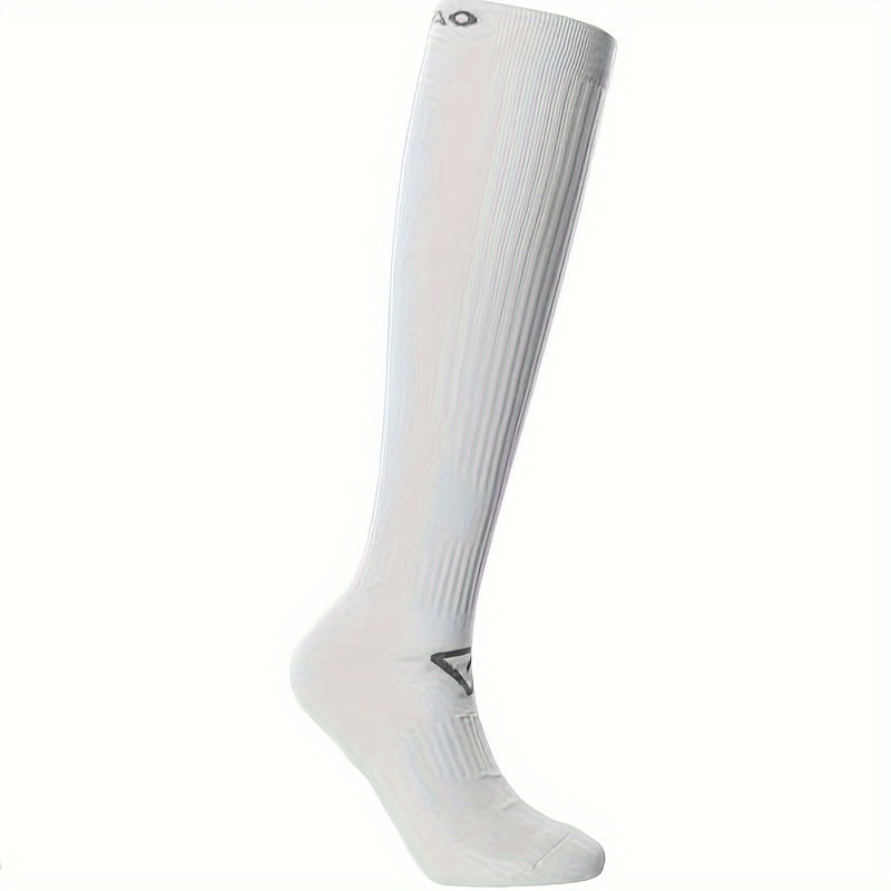 Men's Calf Sport Socks Nylon Blend Breathable Sweat Absorbing Socks