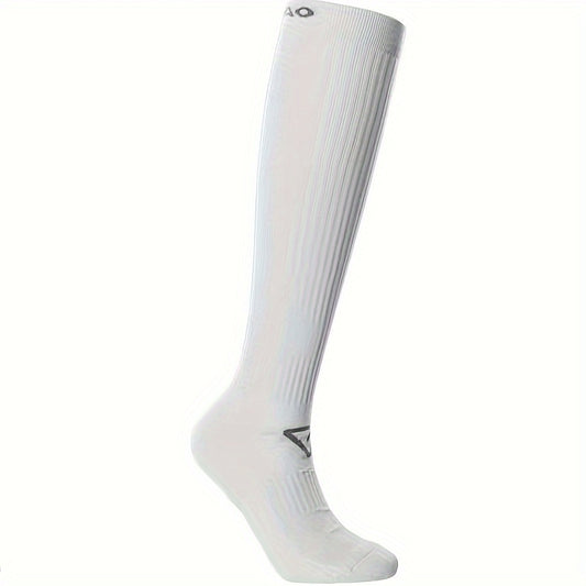 Men's Calf Sport Socks Nylon Blend Breathable Sweat Absorbing Socks