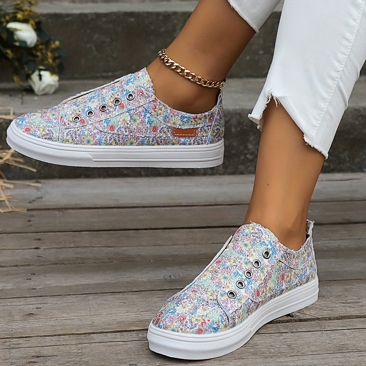 Floral Print Canvas Flat Skate Shoes Women