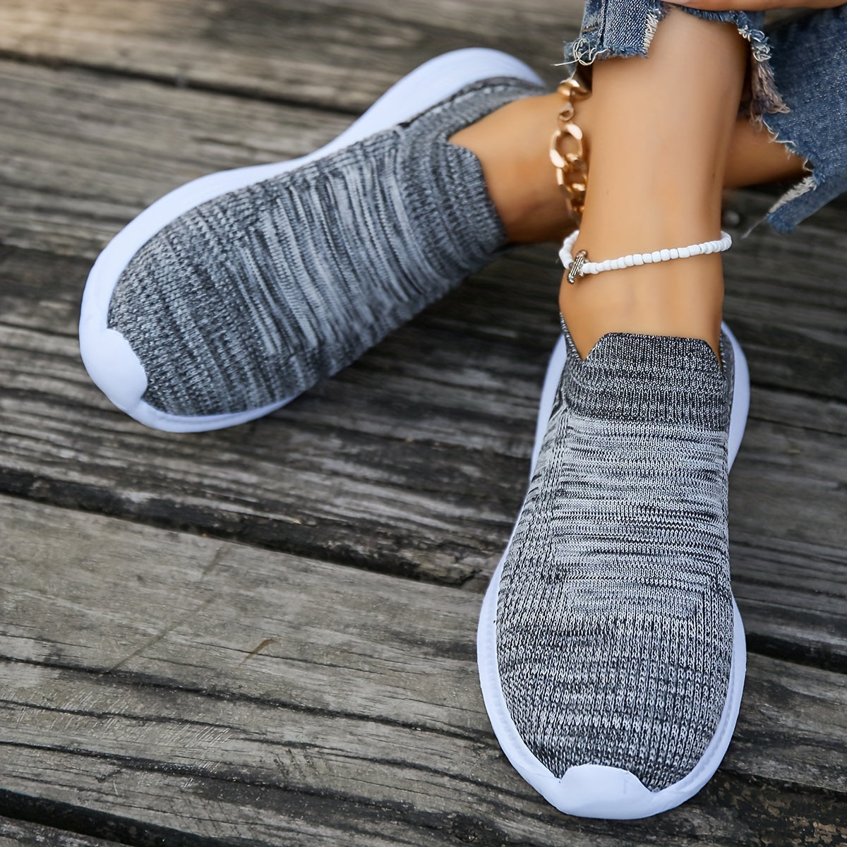 Women's Knit Breathable Mesh Athletic Running Shoes Slip on Walking Shoes
