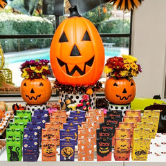 40 Pcs Halloween Paper Bags & Stickers for Candy Storage