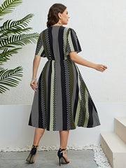  Colorblock & Geometric Print Butterfly Sleeve Maxi Dress