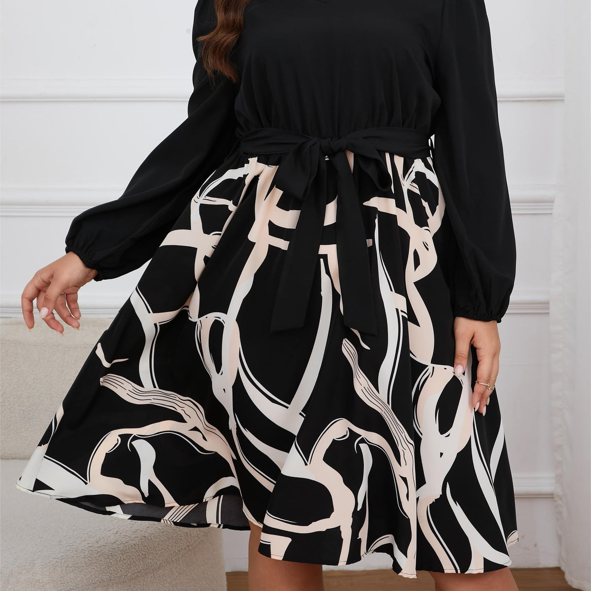 Plus Size Colorblock Abstract Stripe Lantern Sleeve Dress