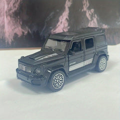 Alloy Off Road Car Toy for Kids Pull Back Door & Cake Ornament
