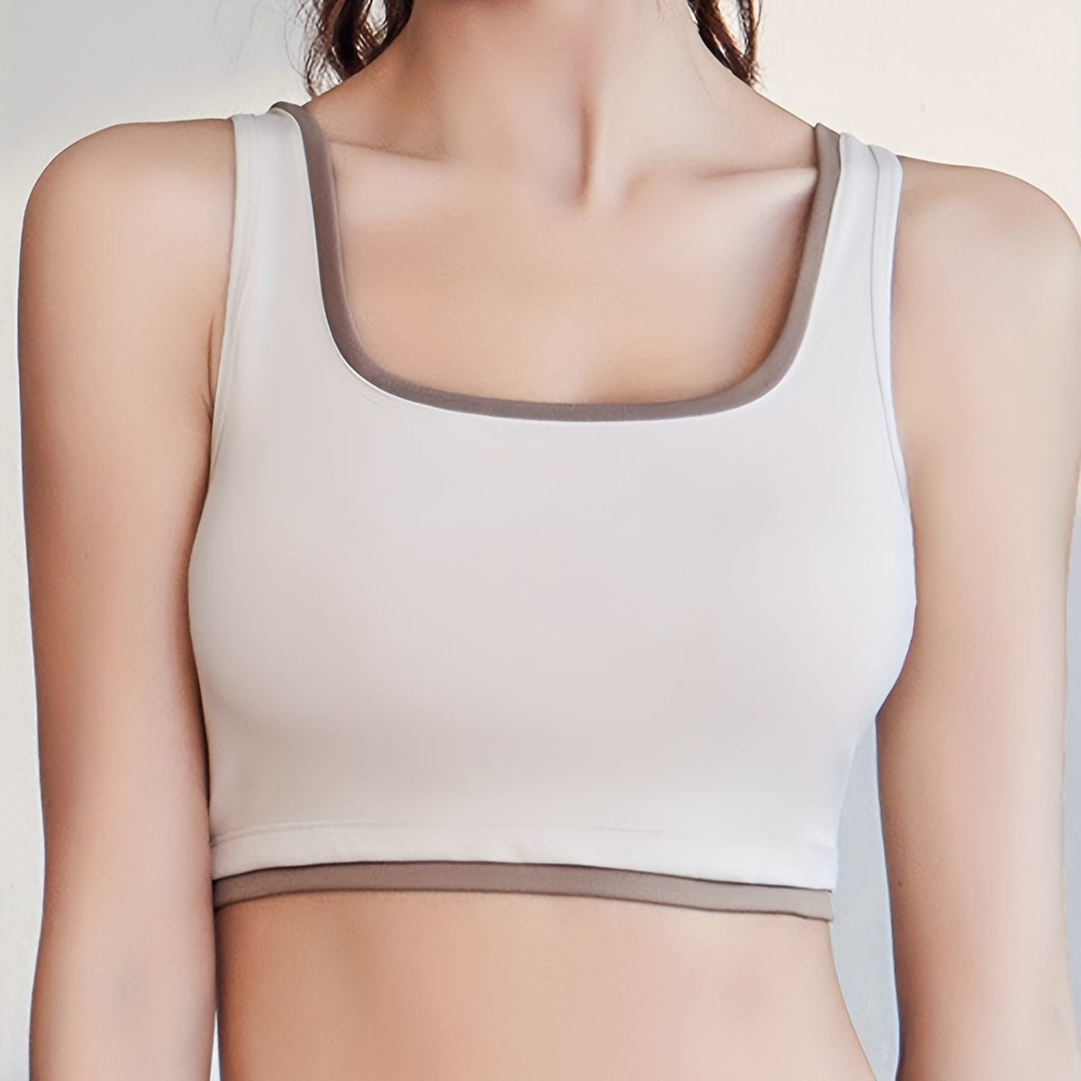 Stretchy U Neck Sleeveless Yoga Tank Top