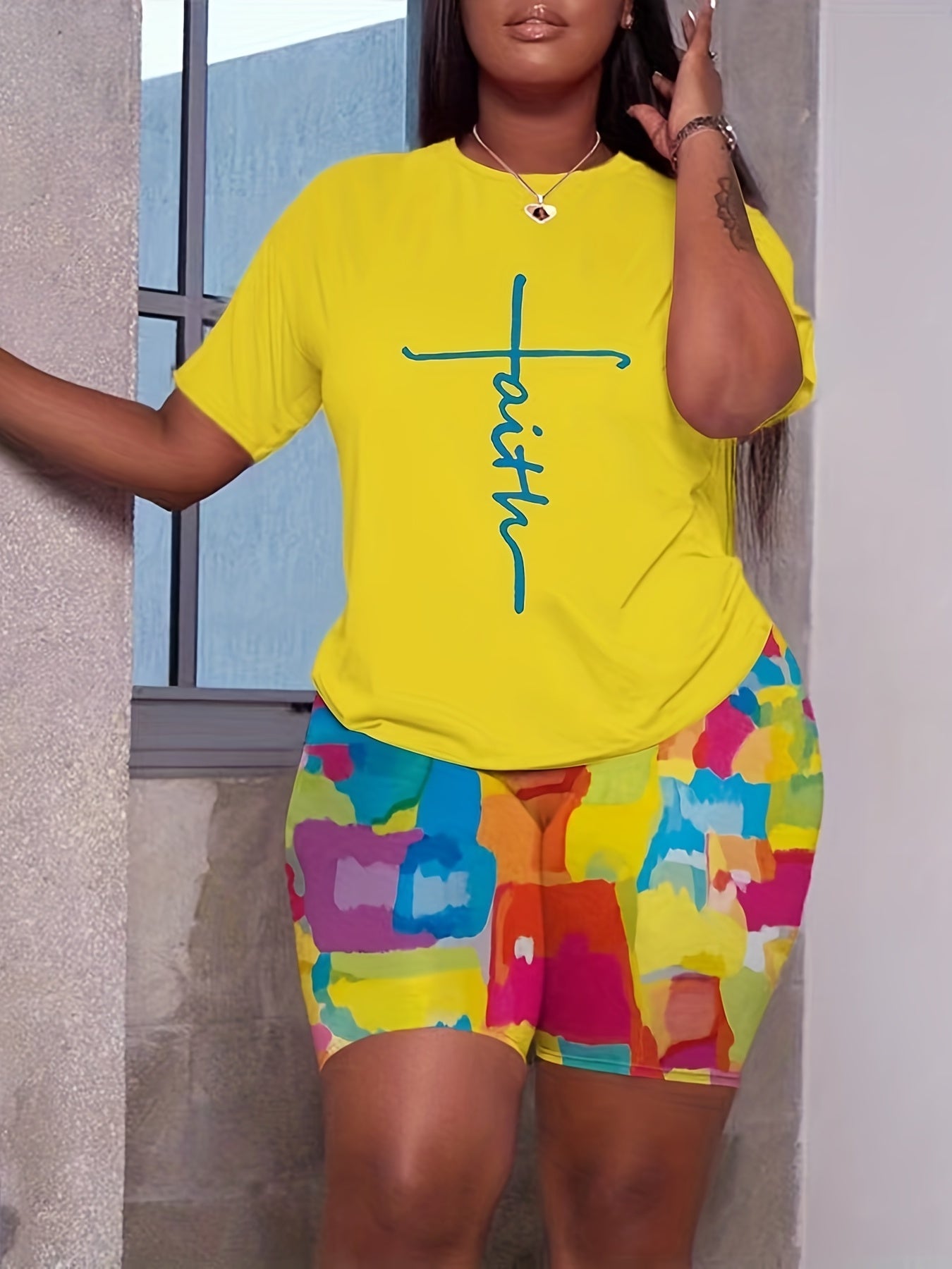  2-Piece Set: Letter Print Crop Top & Geometric Print Shorts