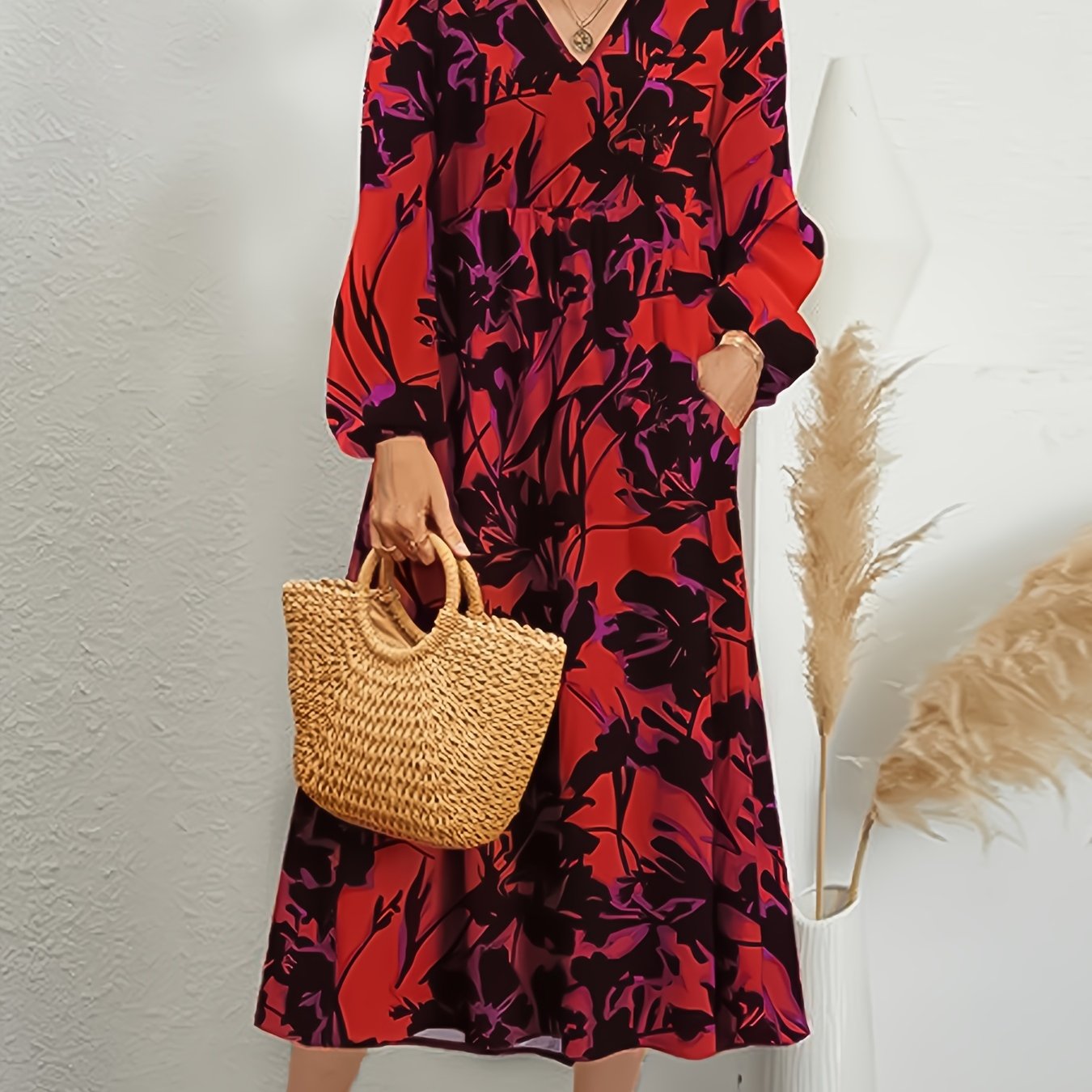 Floral Print Lantern Sleeve V Neck Dress With Pockets
