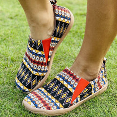 Women's Geometric Pattern Slip On Canvas Shoes Low Round Toe Flat