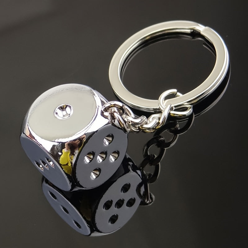 Metal Dice Keychain Pendant for Car Keys Backpacks Wallets
