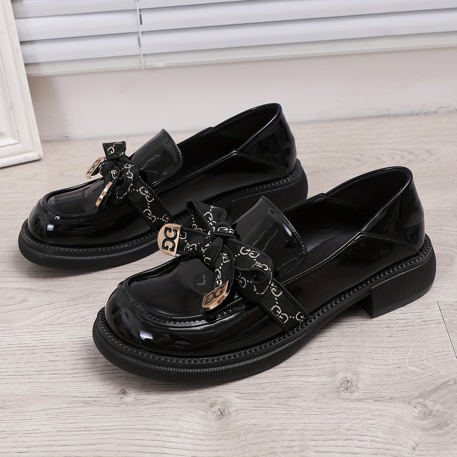 Women's Bowknot Loafers Round Toe Faux Leather Solid Shoes