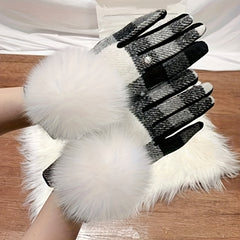 2pcs Faux Fur Pom Balls for Crafts Keychains Scarves Gloves Bags Knitting