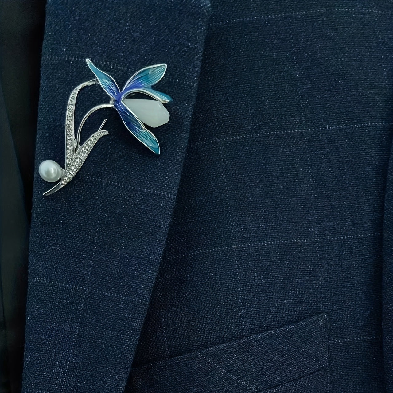 Magnolia Flower Brooch For Men Pearl Brooch Temperament Corsage
