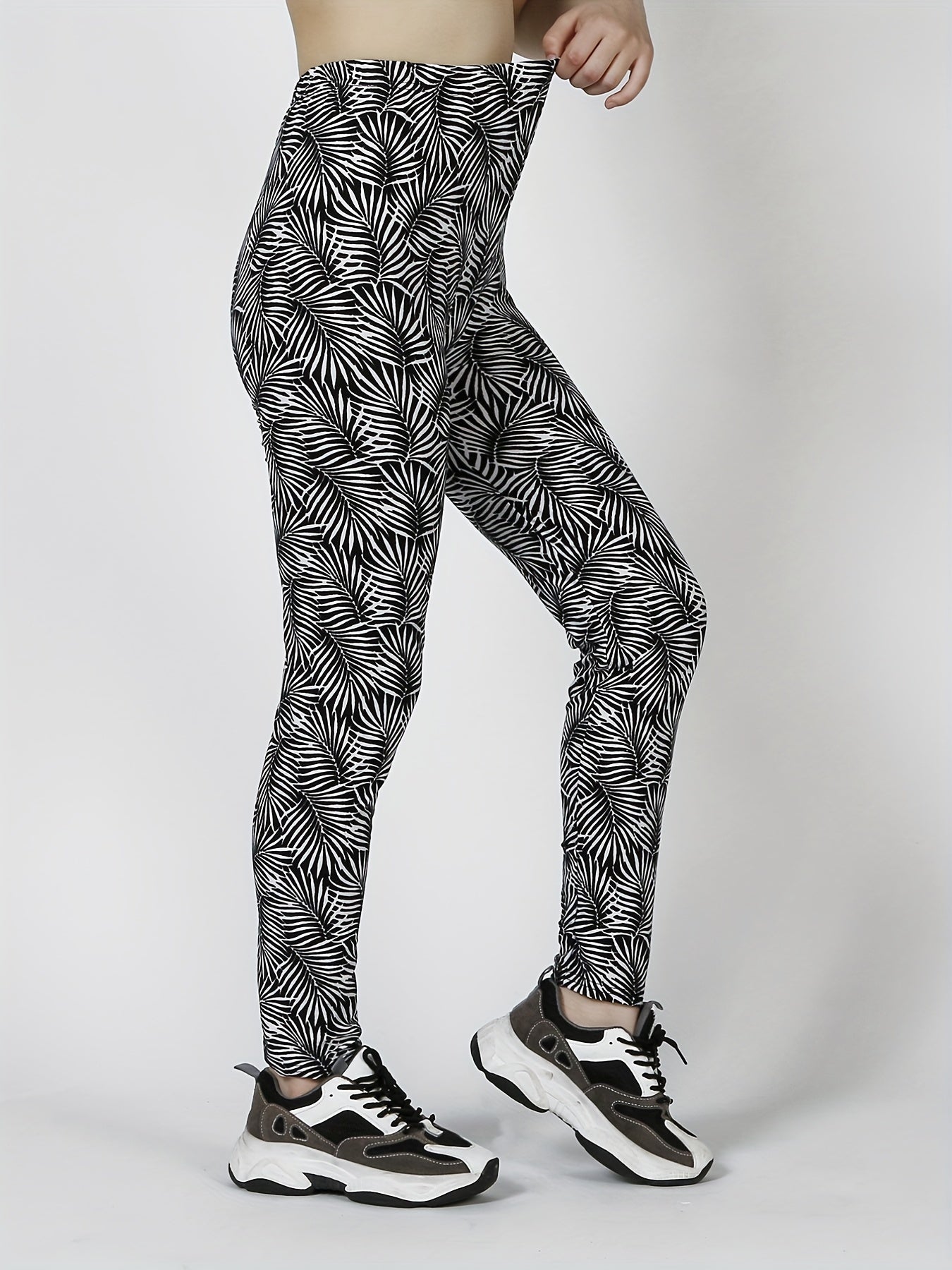 Leaf Print Skinny Leggings for Women