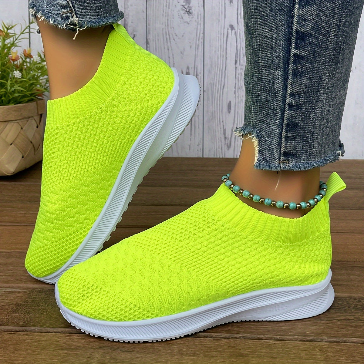 Women's Comfort Slip-on Walking Shoes Mesh Outdoor Sports Sneakers
