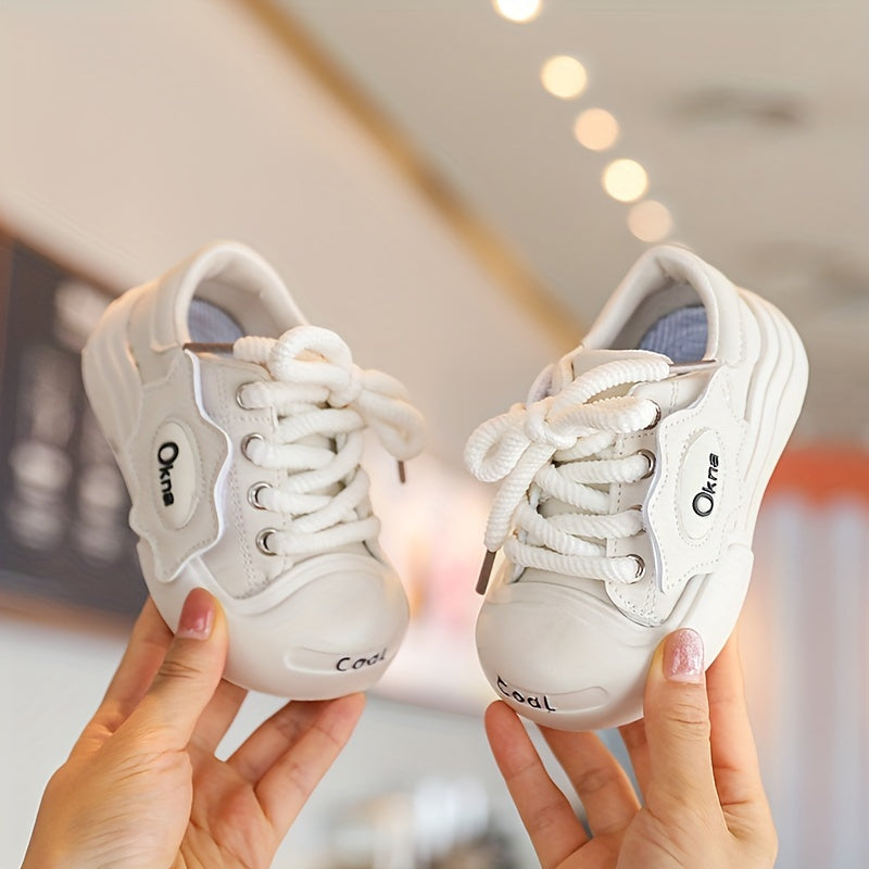 Boys Casual Low Top Lace Up Sneakers Breathable Lightweight Anti Slip