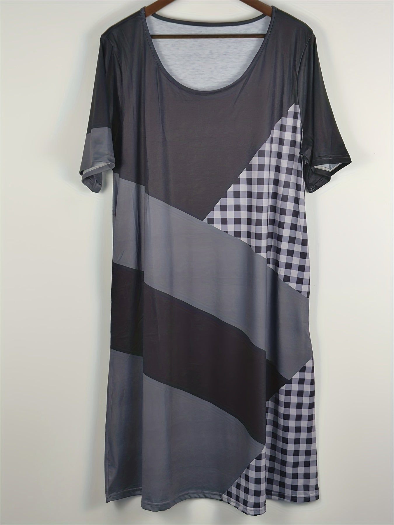 Women's Plus Gingham Print Short Sleeve Dress with Pockets