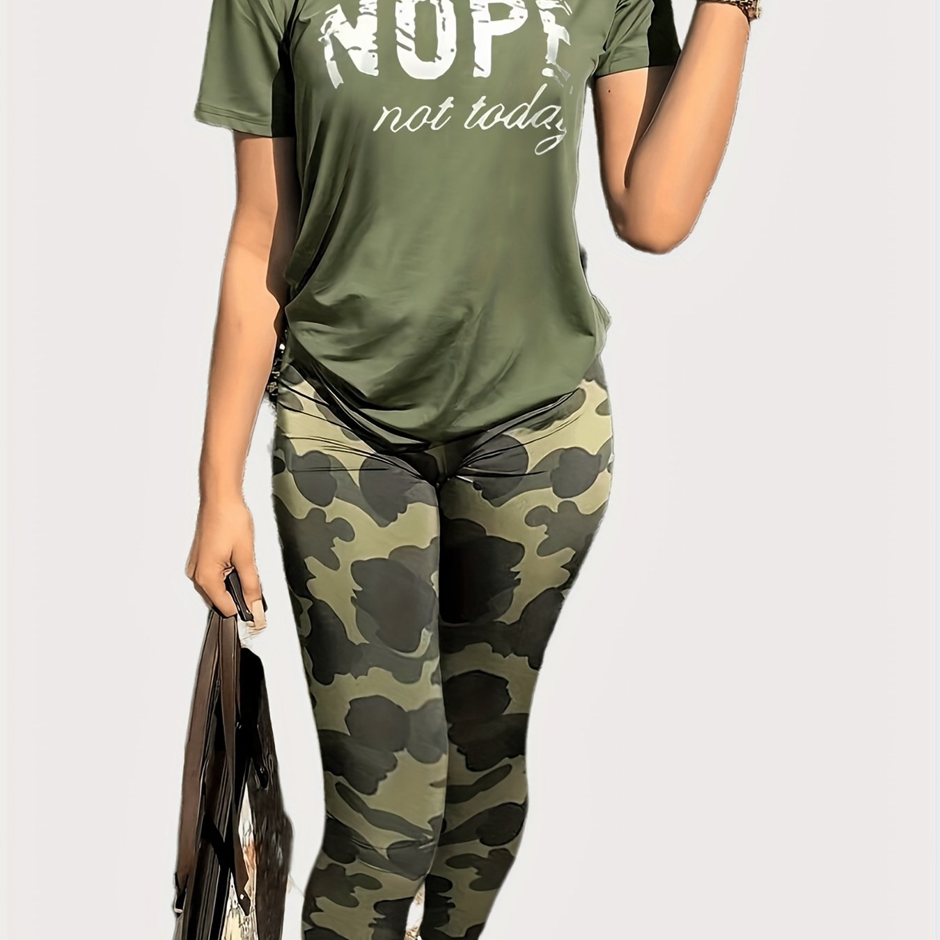 Letter Print Tee & Camo Pants Set for Spring & Summer
