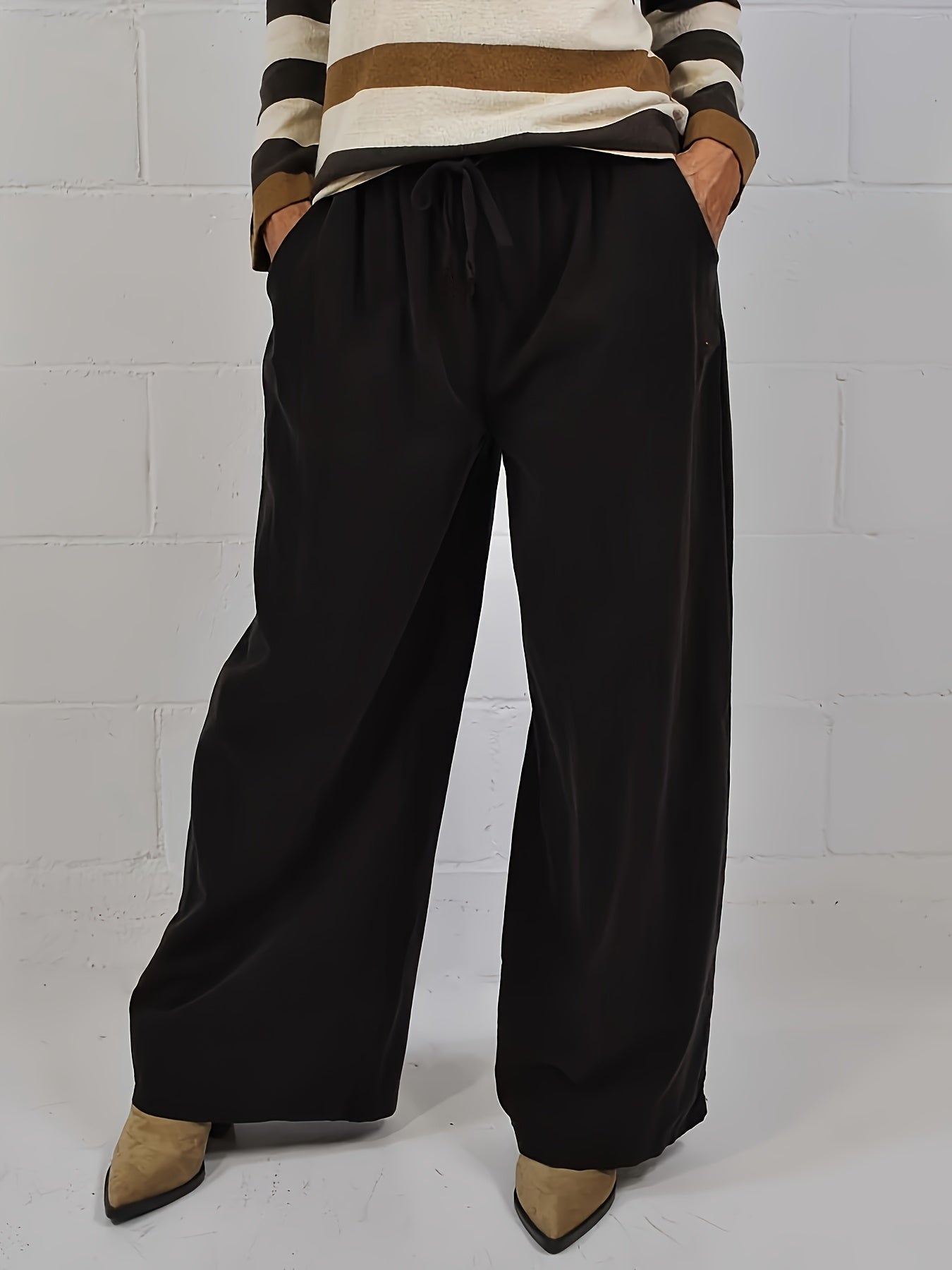  Solid High Rise Wide Leg Trousers With Pockets