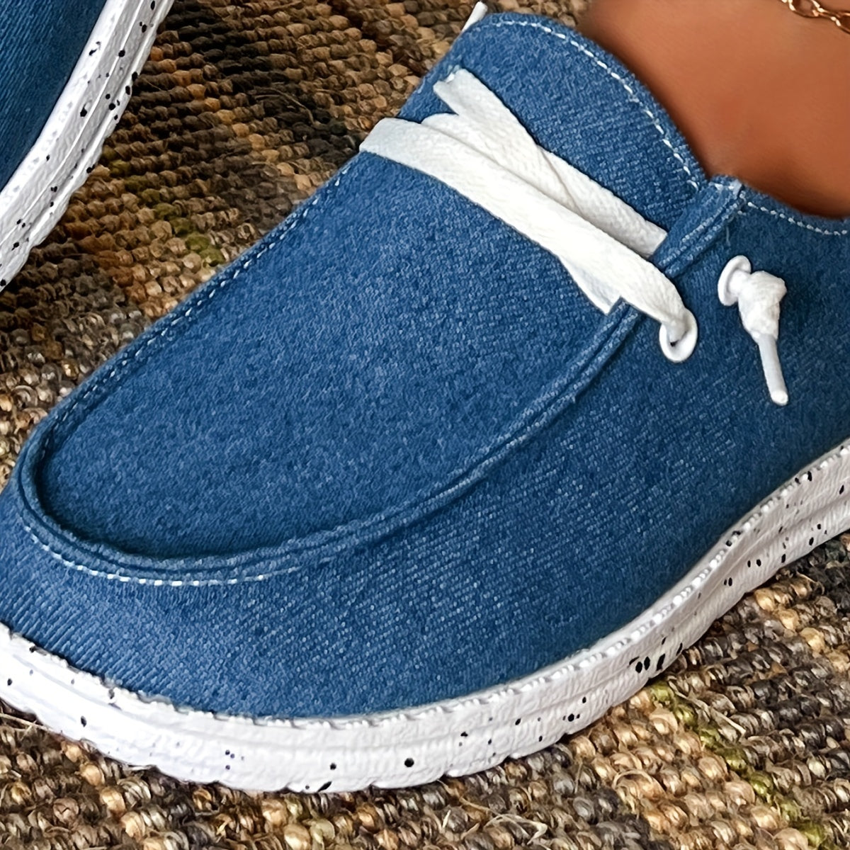 Women's Canvas Sneakers Casual Lace Up Lightweight Low Top Shoes