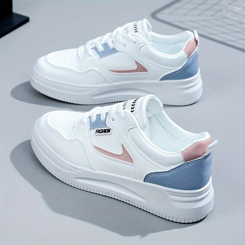 Women's Letter Patch Skate Shoes Low Top Lace Up Shoes