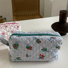 Floral Quilted Wristlet Cosmetic Bag Makeup Brush Bag
