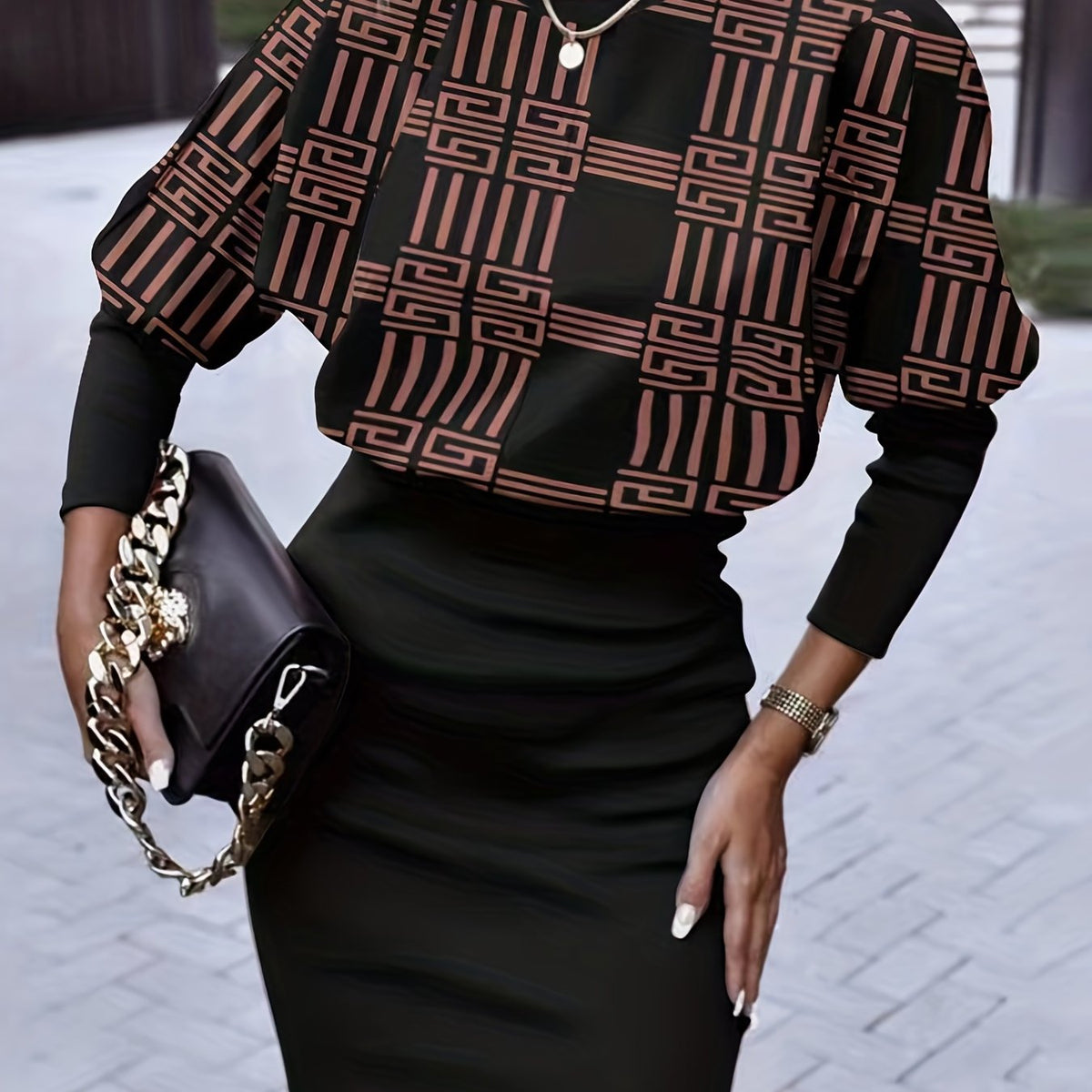 Geometric Print Crew Neck Slim Dress