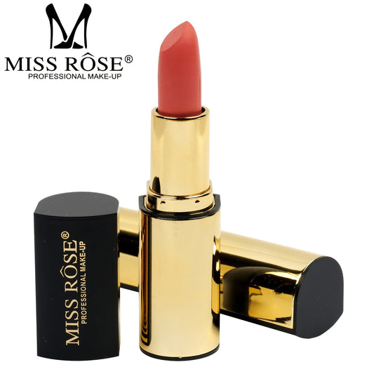Hydrating Lipstick with Velvety Soft Matte Texture