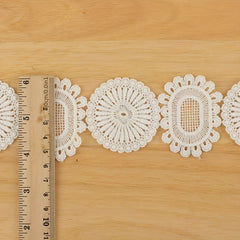 DOLLHOUSE 5 Oval Table Mat Lace Edged Round Placemat Dining Mat