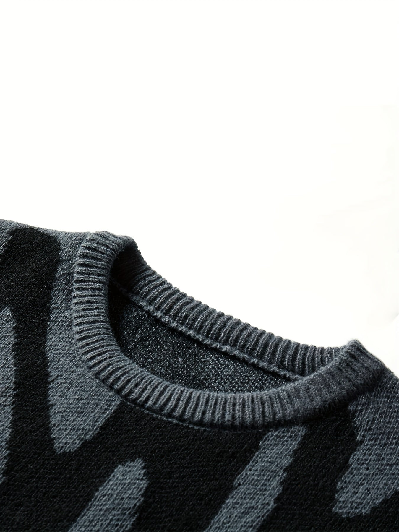 Knitted Letter Print Sweater Men's Casual Warm Crew Neck Pullover