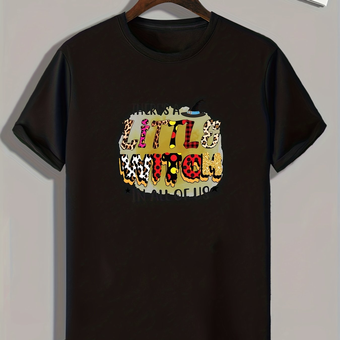 Little Witch Print Men's T-shirt Casual Comfy Tee for Summer